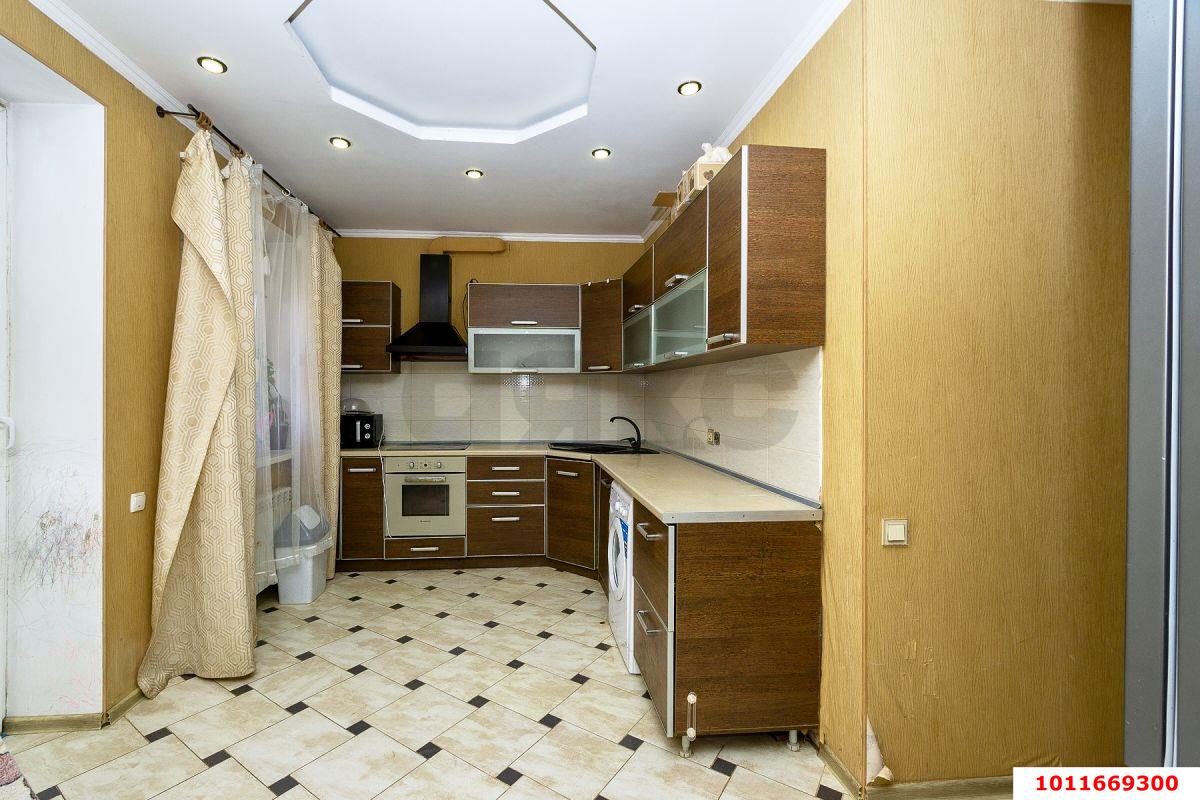 Фото №4: 3-комнатная квартира 78&nbsp;м², 3/4&nbsp;эт. - Российский, мкр. Прикубанский внутригородской округ, ул. Тверская, 11