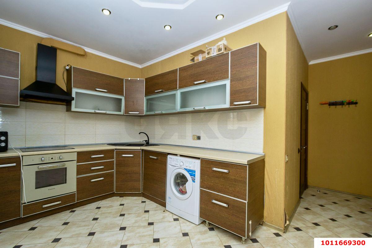 Фото №3: 3-комнатная квартира 78&nbsp;м², 3/4&nbsp;эт. - Российский, мкр. Прикубанский внутригородской округ, ул. Тверская, 11