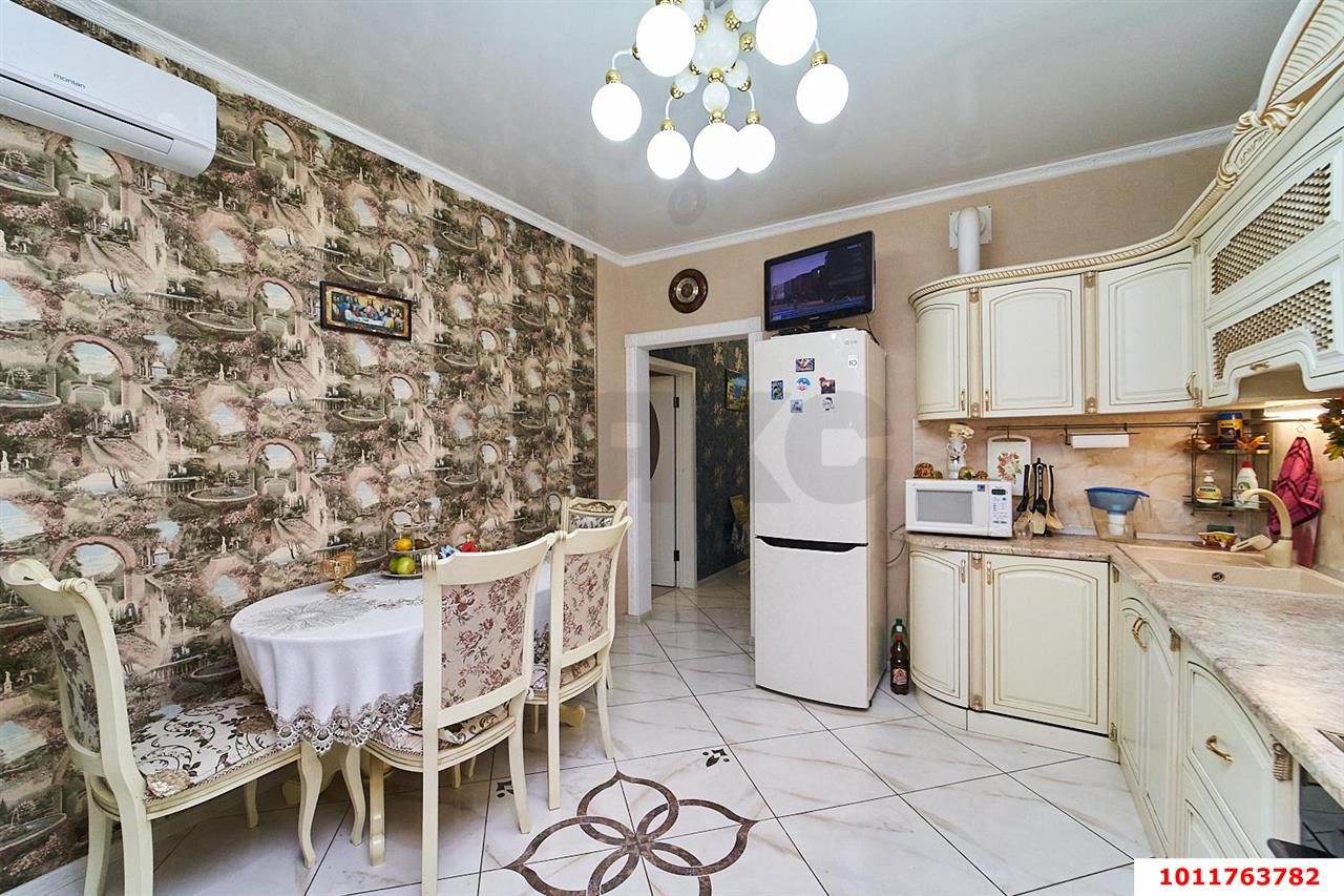Фото №11: 2-комнатная квартира 70&nbsp;м², 6/16&nbsp;эт. - Краснодар, Прикубанский внутригородской округ, Фестивальный, Солнечный, мкр. ЖК Янтарный 2, ул. Ковалёва, 46