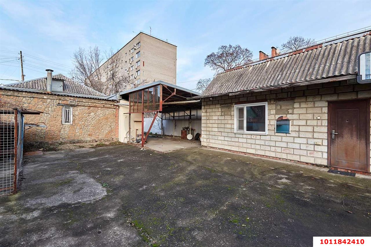 Фото №2: Дом 62&nbsp;м² + 6.7&nbsp;сот., 1&nbsp;эт. - Краснодар, Центральный внутригородской округ, мкр. Центральный, ул. Володи Головатого, 328