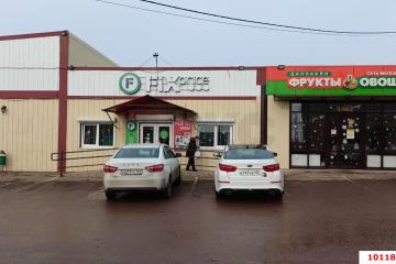 Фото №1: Торговое помещение 253 м², 1/1 эт. - Стародеревянковская, ул. Красная, 141