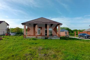 Фото №1: Дом 81 м² + 5.8 сот., 1 эт. - Сорокин, ул. Александра Невского, 5