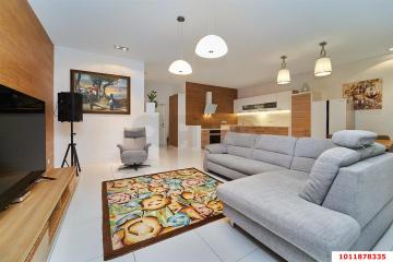 Фото №1: 4-комнатная квартира 154 м², 4/22 эт. - Краснодар, мкр. Центральный, ул. Кубанская Набережная, 37/11