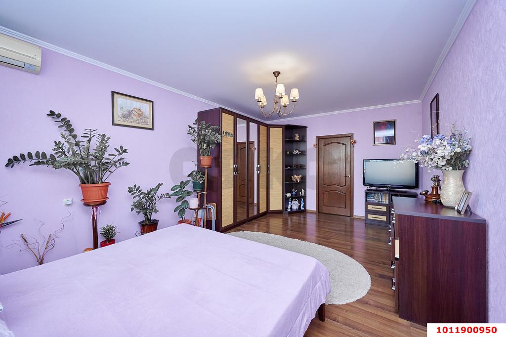 Фото №4: 3-комнатная квартира 110&nbsp;м², 7/10&nbsp;эт. - Краснодар, Прикубанский внутригородской округ, мкр. Краевая Клиническая Больница, ул. Черкасская, 53