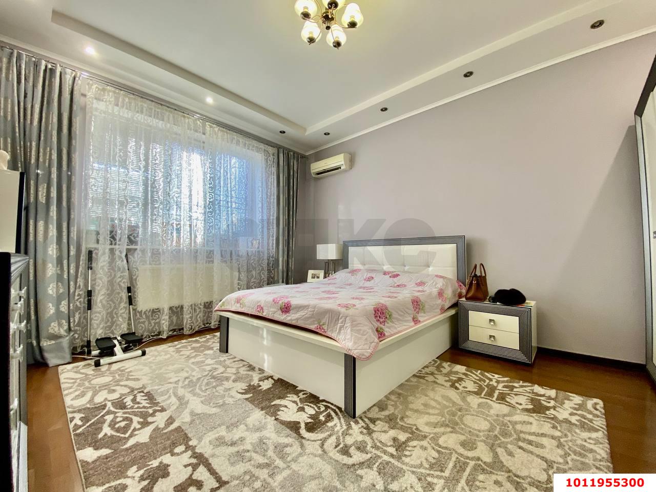 Фото №5: Дом 442&nbsp;м² + 12.04&nbsp;сот., 2&nbsp;эт. - Знаменский, мкр. Карасунский внутригородской округ, ул. Цигейковая, 4