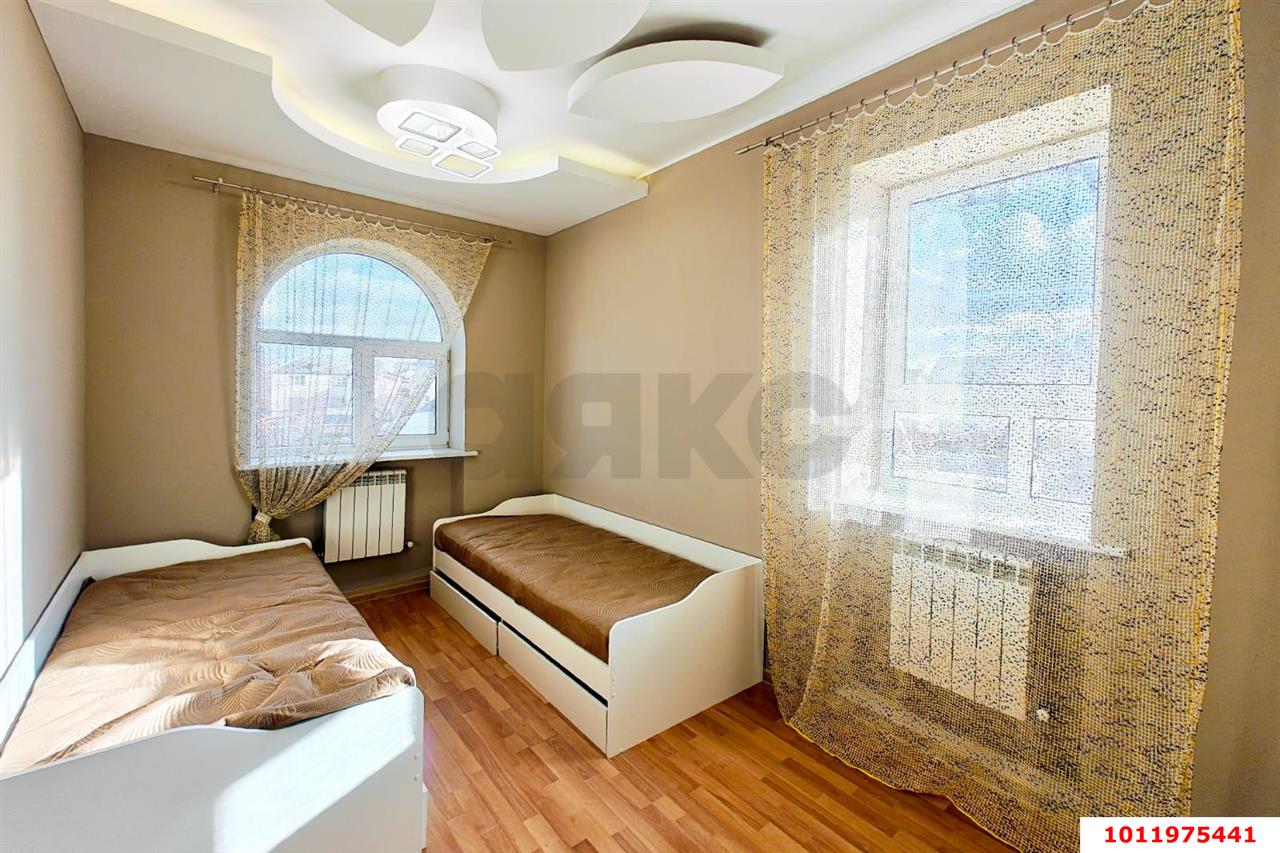 Фото №8: Дом 375&nbsp;м² + 8&nbsp;сот., 3&nbsp;эт. - Краснодар, Прикубанский внутригородской округ, мкр. Музыкальный, ул. Якова Жарко, 15