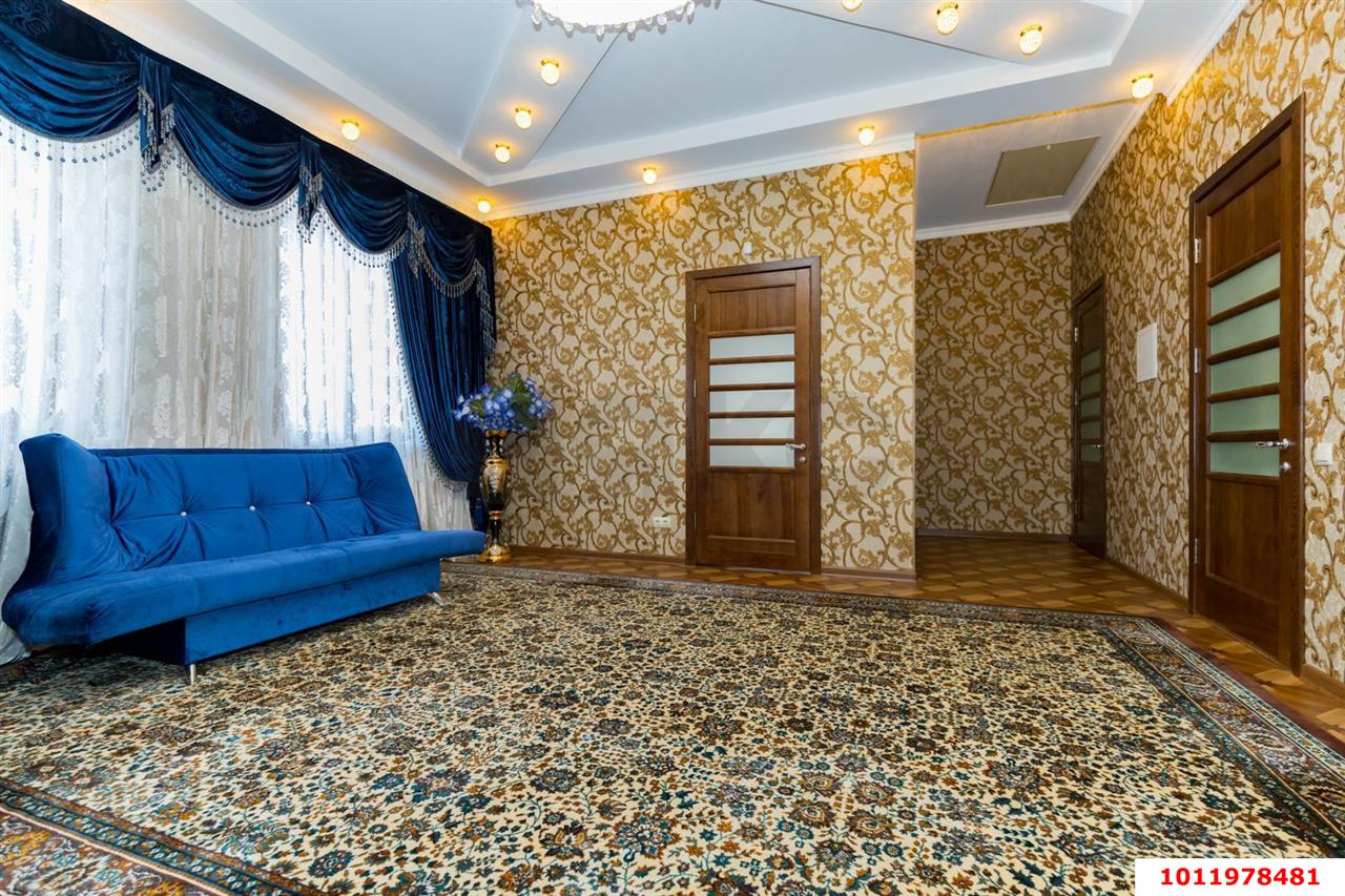 Фото №2: Дом 374&nbsp;м² + 4.4&nbsp;сот., 2&nbsp;эт. - Краснодар, Сельскохозяйственный Институт, мкр. Западный внутригородской округ, ул. Смоленская, 56