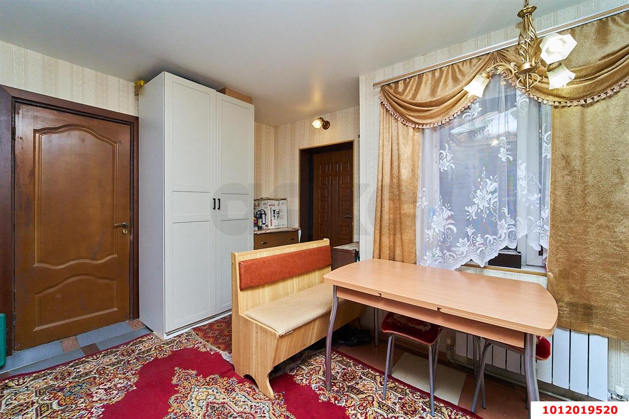 Фото №11: Дом 180&nbsp;м² + 3&nbsp;сот., 2&nbsp;эт. - Краснодар, Прикубанский внутригородской округ, мкр. Фестивальный, ул. Герцена, 42