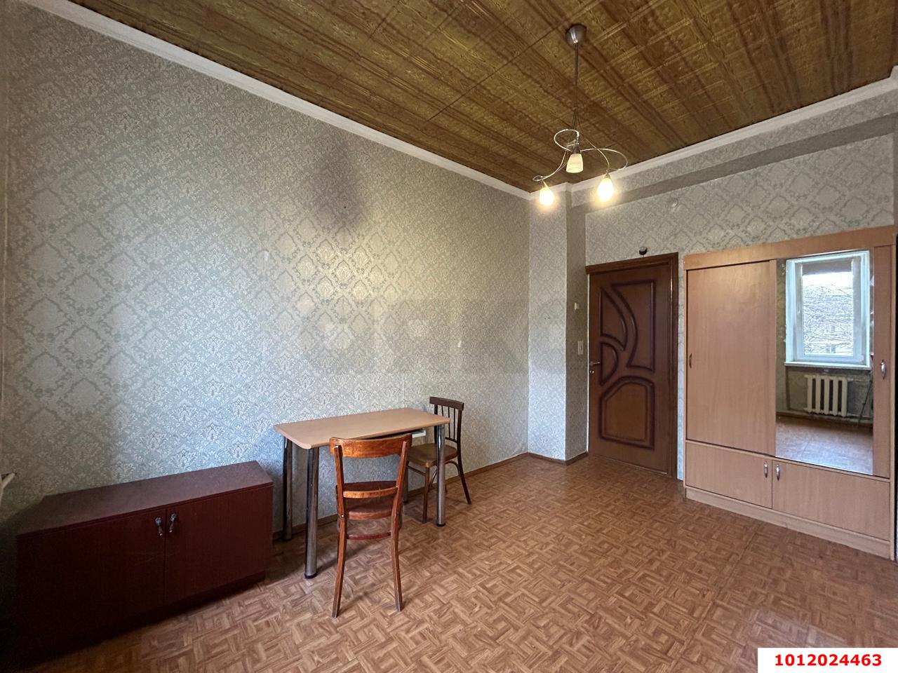 Фото №3: Комната 12&nbsp;м², 2/2&nbsp;эт. - Краснодар, Карасунский внутригородской округ, мкр. Камвольно-суконный Комбинат, ул. Сормовская, 18