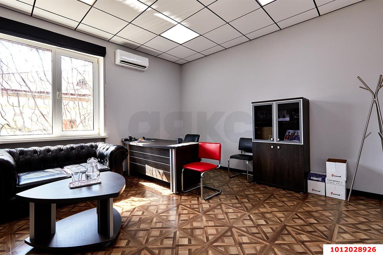 Фото №16: Отдельное здание 505&nbsp;м², 1/3&nbsp;эт. - Краснодар, Западный внутригородской округ, мкр. Центральный, ул. Чапаева, 14