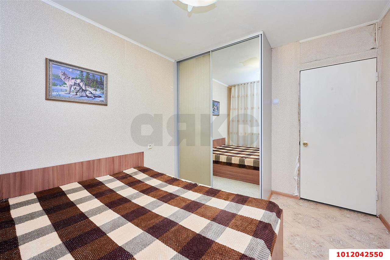 Фото №2: 2-комнатная квартира 55&nbsp;м², 8/10&nbsp;эт. - Краснодар, Прикубанский внутригородской округ, мкр. Славянский, ул. Красных Партизан, 79