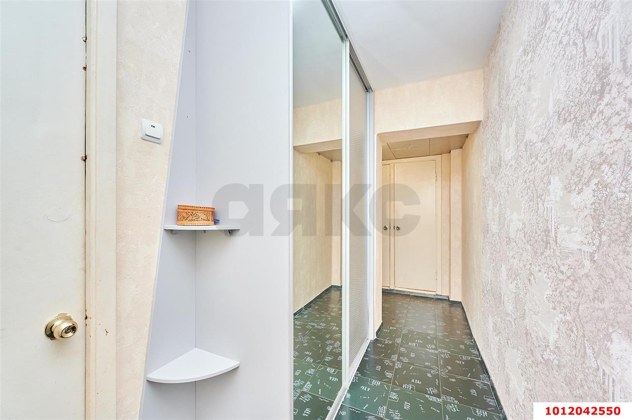Фото №10: 2-комнатная квартира 55&nbsp;м², 8/10&nbsp;эт. - Краснодар, Прикубанский внутригородской округ, мкр. Славянский, ул. Красных Партизан, 79