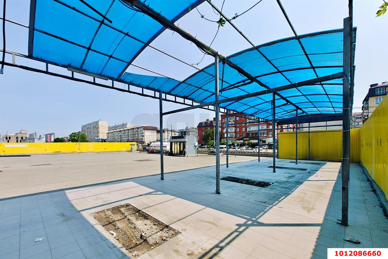 Фото №8: Торговое помещение 200&nbsp;м², 1/1&nbsp;эт. - Краснодар, Прикубанский внутригородской округ, мкр. Музыкальный, ул. Московская