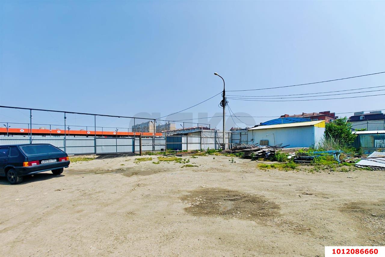 Фото №11: Торговое помещение 200&nbsp;м², 1/1&nbsp;эт. - Краснодар, Прикубанский внутригородской округ, мкр. Музыкальный, ул. Московская