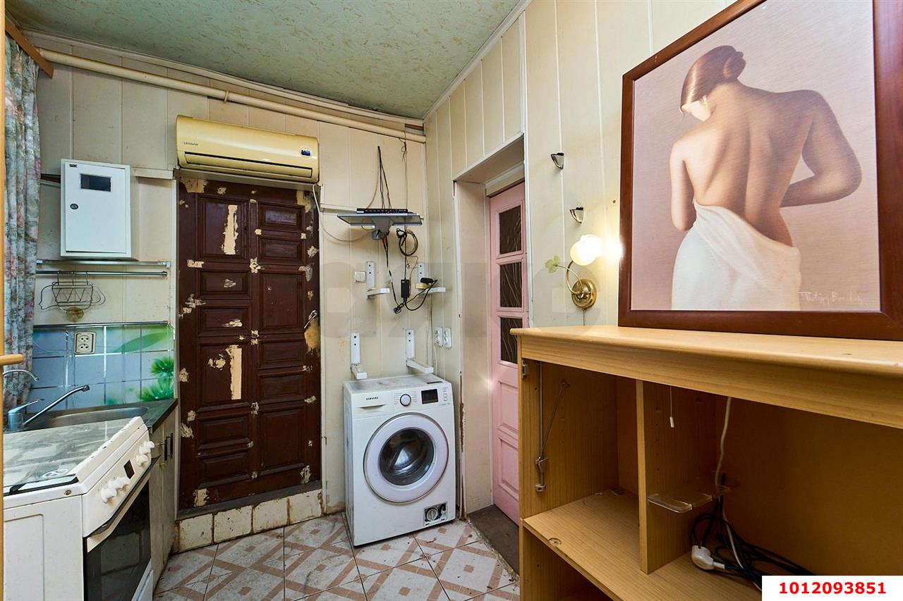 Фото №9: Часть дома 39&nbsp;м² + 1.3&nbsp;сот., 1&nbsp;эт. - Краснодар, Центральный внутригородской округ, мкр. Центральный, ул. Ленина, 80