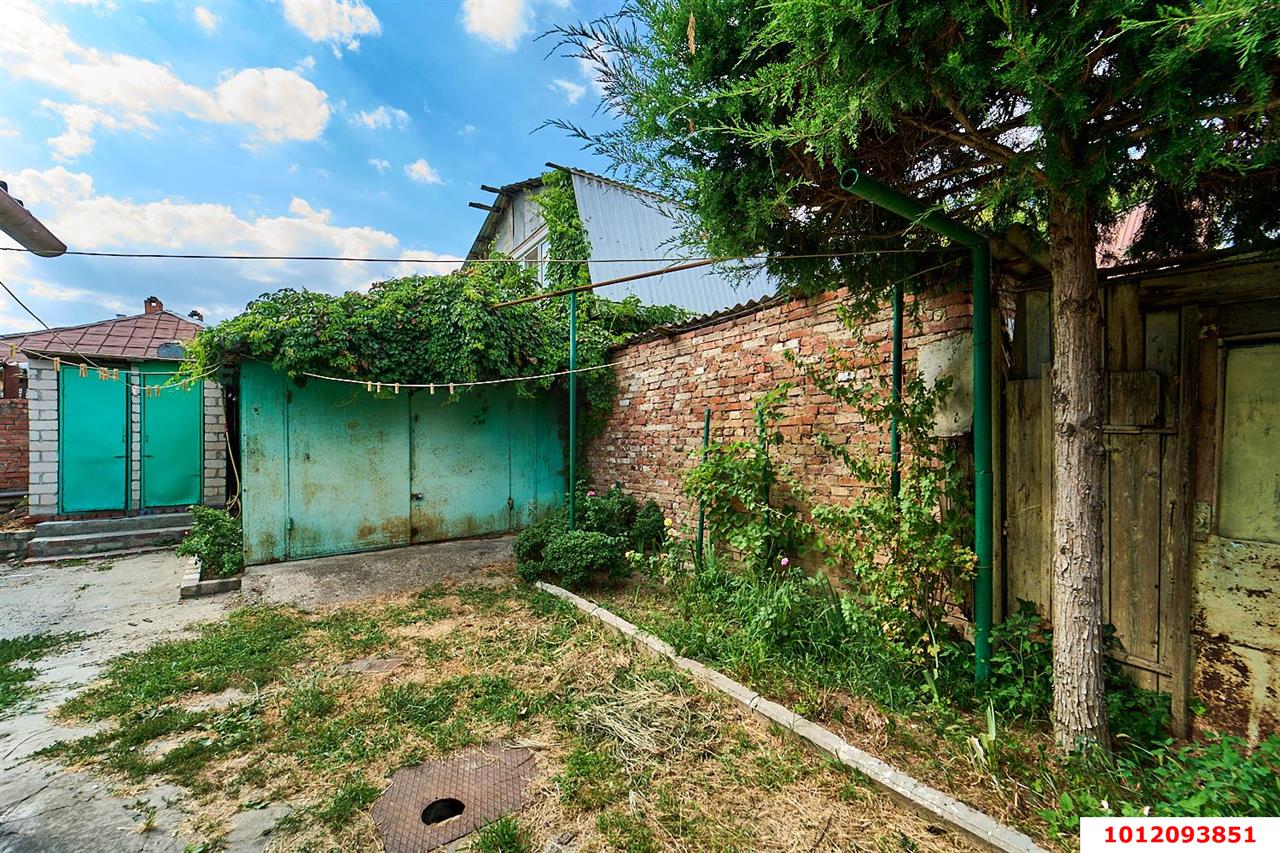 Фото №11: Часть дома 39&nbsp;м² + 1.3&nbsp;сот., 1&nbsp;эт. - Краснодар, Центральный внутригородской округ, мкр. Центральный, ул. Ленина, 80