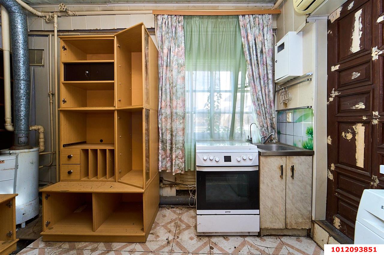 Фото №7: Часть дома 39&nbsp;м² + 1.3&nbsp;сот., 1&nbsp;эт. - Краснодар, Центральный внутригородской округ, мкр. Центральный, ул. Ленина, 80