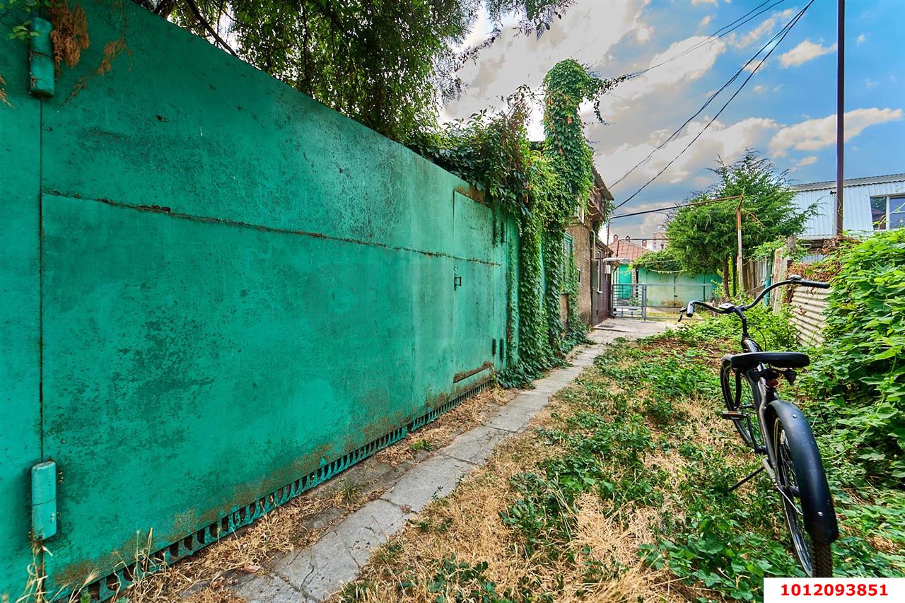 Фото №5: Часть дома 39&nbsp;м² + 1.3&nbsp;сот., 1&nbsp;эт. - Краснодар, Центральный внутригородской округ, мкр. Центральный, ул. Ленина, 80
