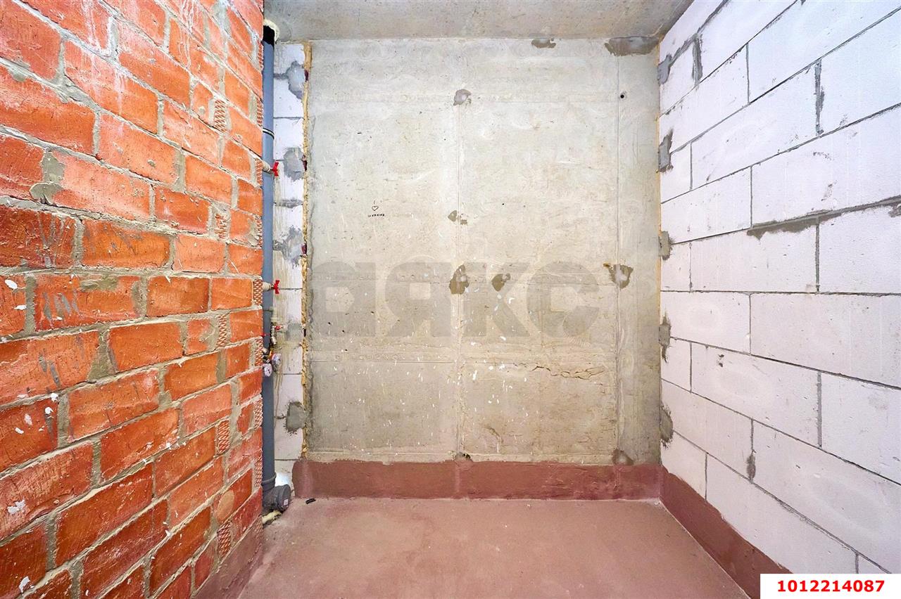 Фото №4: 1-комнатная квартира 41&nbsp;м², 2/8&nbsp;эт. - Краснодар, Прикубанский внутригородской округ, Славянский, мкр. Светлоград, ул. Красных Партизан, 1/4к6
