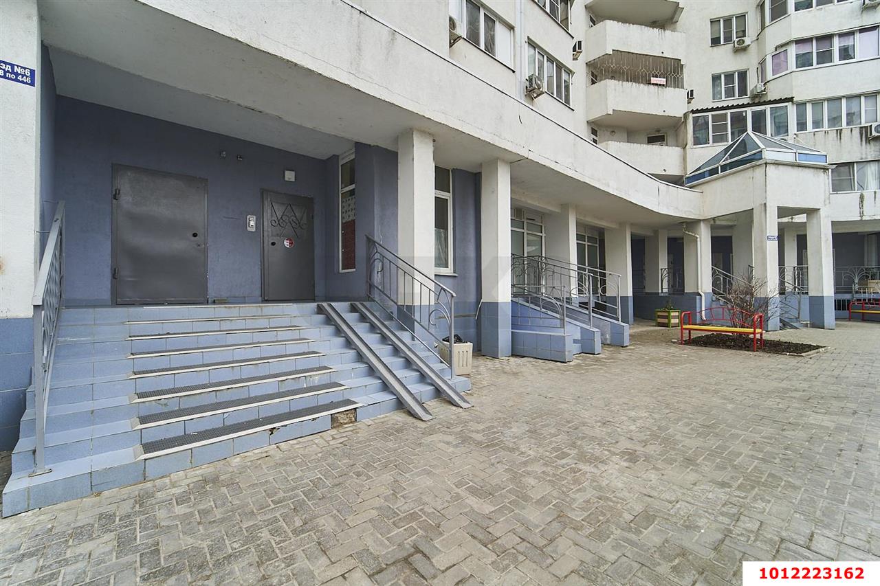 Фото №18: 2-комнатная квартира 90&nbsp;м², 14/24&nbsp;эт. - Краснодар, Западный внутригородской округ, мкр. Центральный, ул. Кубанская Набережная, 31/1