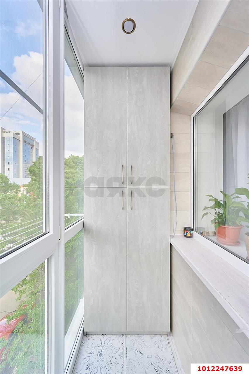 Фото №15: 3-комнатная квартира 69&nbsp;м², 3/9&nbsp;эт. - Краснодар, Центральный внутригородской округ, мкр. Центральный, ул. Мира, 37