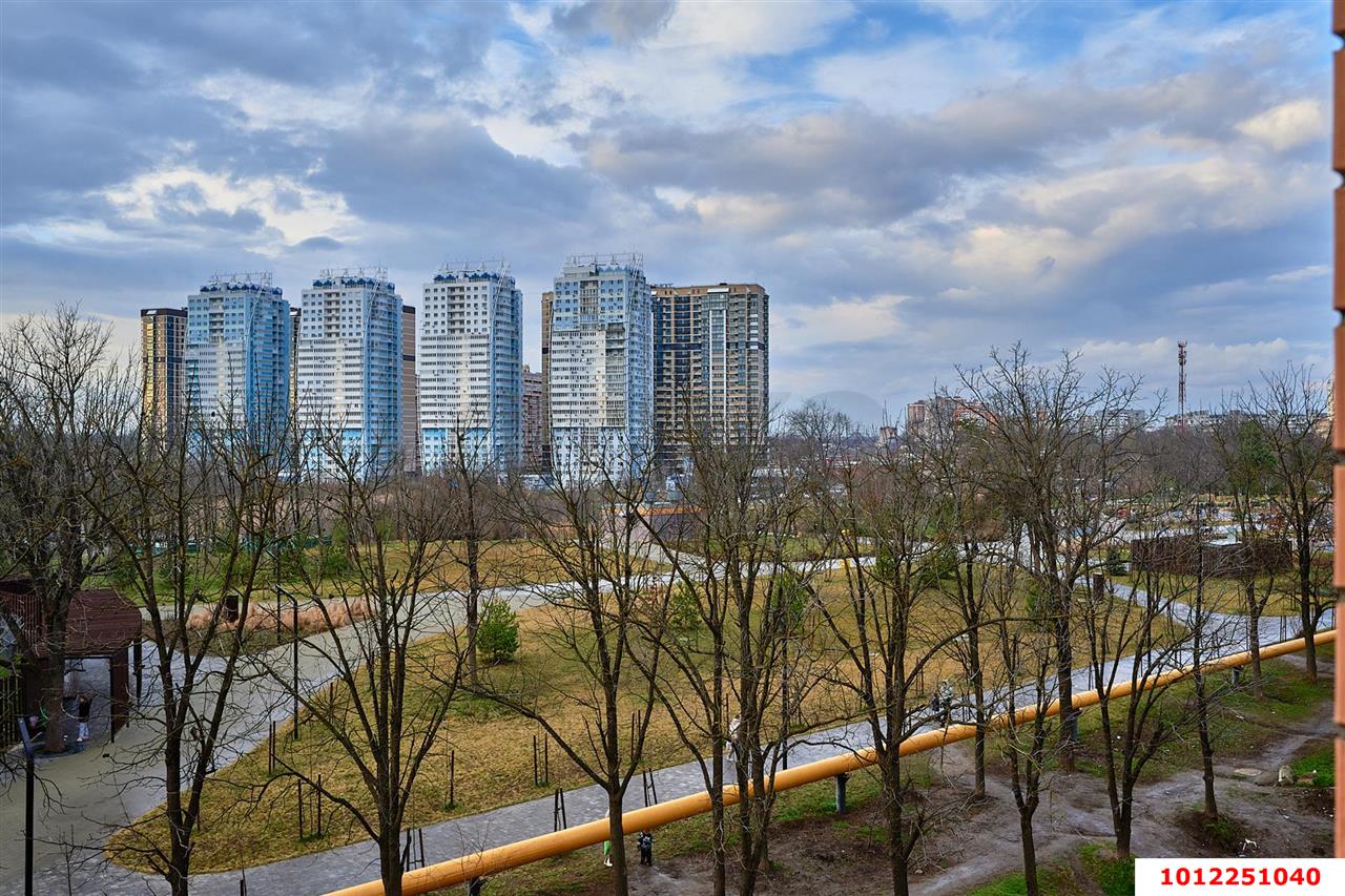 Фото №2: 3-комнатная квартира 101&nbsp;м², 4/16&nbsp;эт. - Краснодар, Карасунский внутригородской округ, Почтовый, мкр. жилой комплекс Авиатор, ул. имени Валерия Гассия, 2