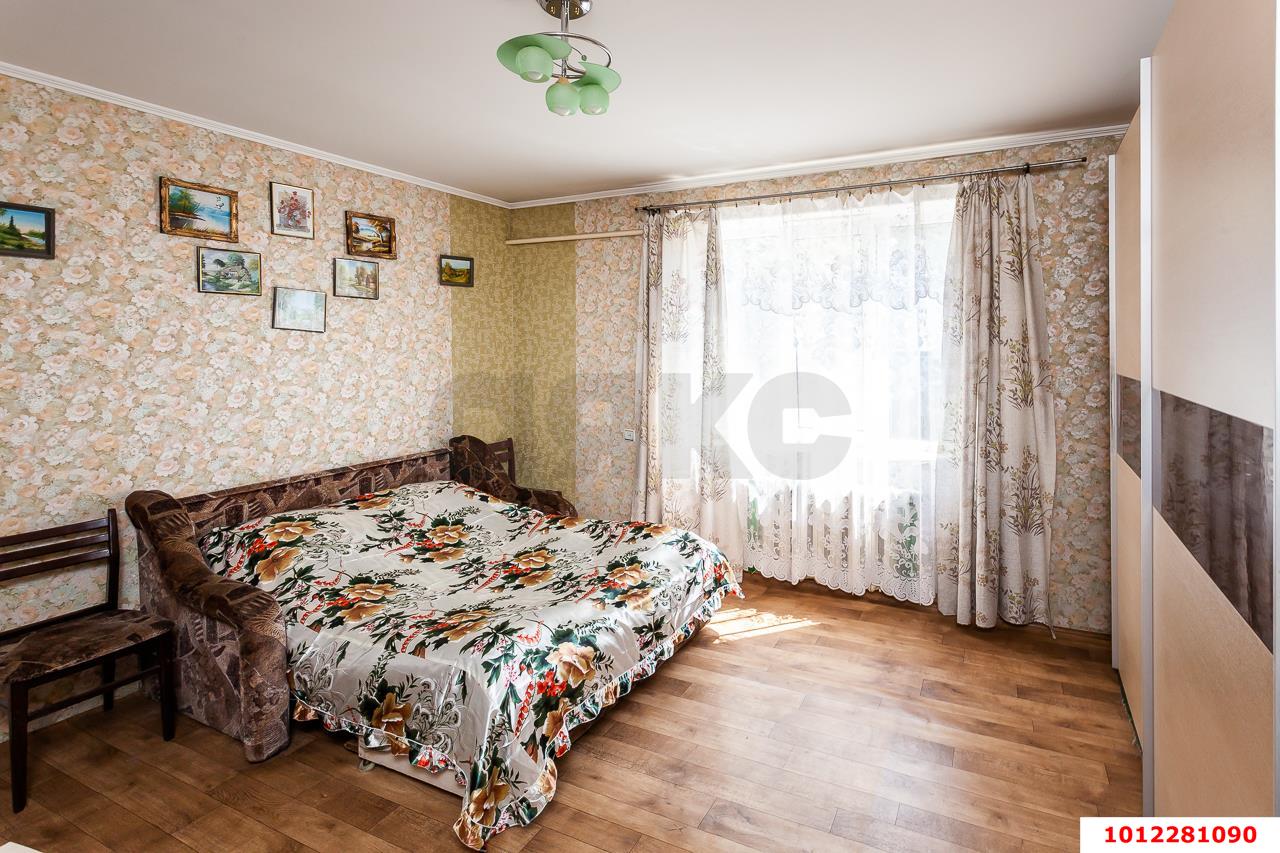 Фото №7: Часть дома 129&nbsp;м² + 8&nbsp;сот., 2&nbsp;эт. - Краснодар, Центральный внутригородской округ, мкр. Центральный, ул. Будённого, 274