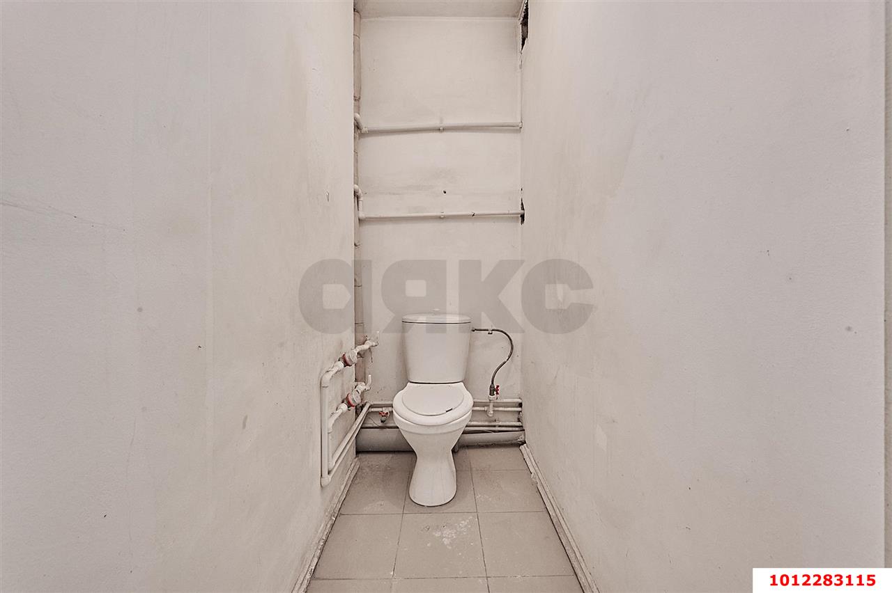 Фото №6: 3-комнатная квартира 82&nbsp;м², 2/5&nbsp;эт. - Краснодар, Прикубанский внутригородской округ, мкр. Молодёжный, ул. Душистая, 63