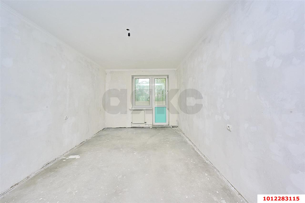 Фото №1: 3-комнатная квартира 82&nbsp;м², 2/5&nbsp;эт. - Краснодар, Прикубанский внутригородской округ, мкр. Молодёжный, ул. Душистая, 63