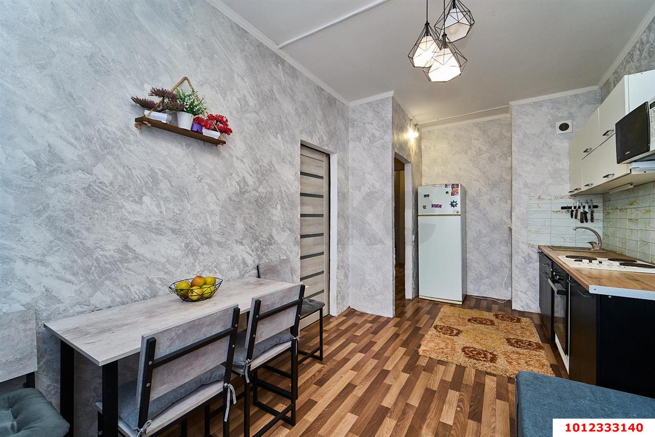 Фото №4: 2-комнатная квартира 46&nbsp;м², 7/10&nbsp;эт. - Краснодар, Прикубанский внутригородской округ, мкр. Музыкальный, ул. имени Мусоргского М.П., 6/1