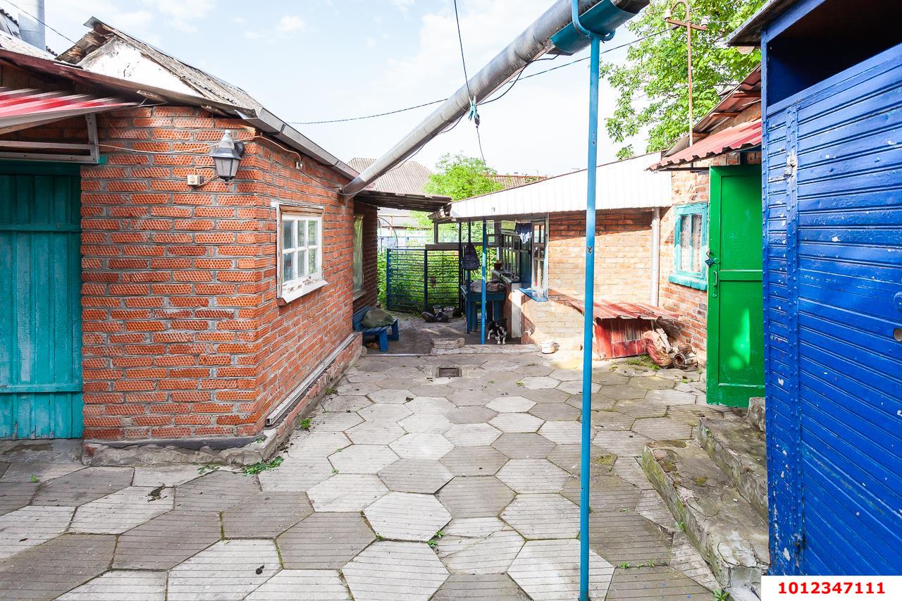Фото №6: Дом 68&nbsp;м² + 3.51&nbsp;сот., 1&nbsp;эт. - Краснодар, Центральный внутригородской округ, мкр. Дубинка, ул. 2-й Кузнечный Зарой, 42