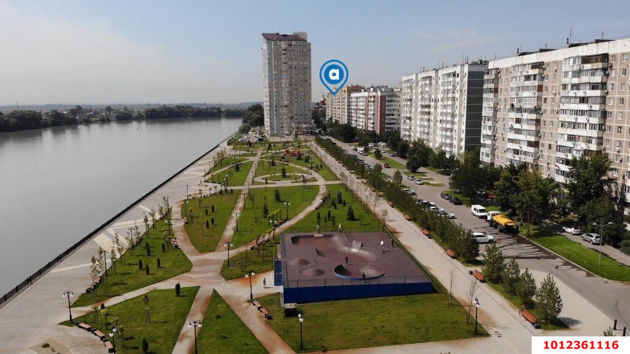 Фото №2: Торговое помещение 225&nbsp;м², 1/12&nbsp;эт. - Краснодар, Западный внутригородской округ, мкр. Юбилейный, ул. Рождественская набережная, 7
