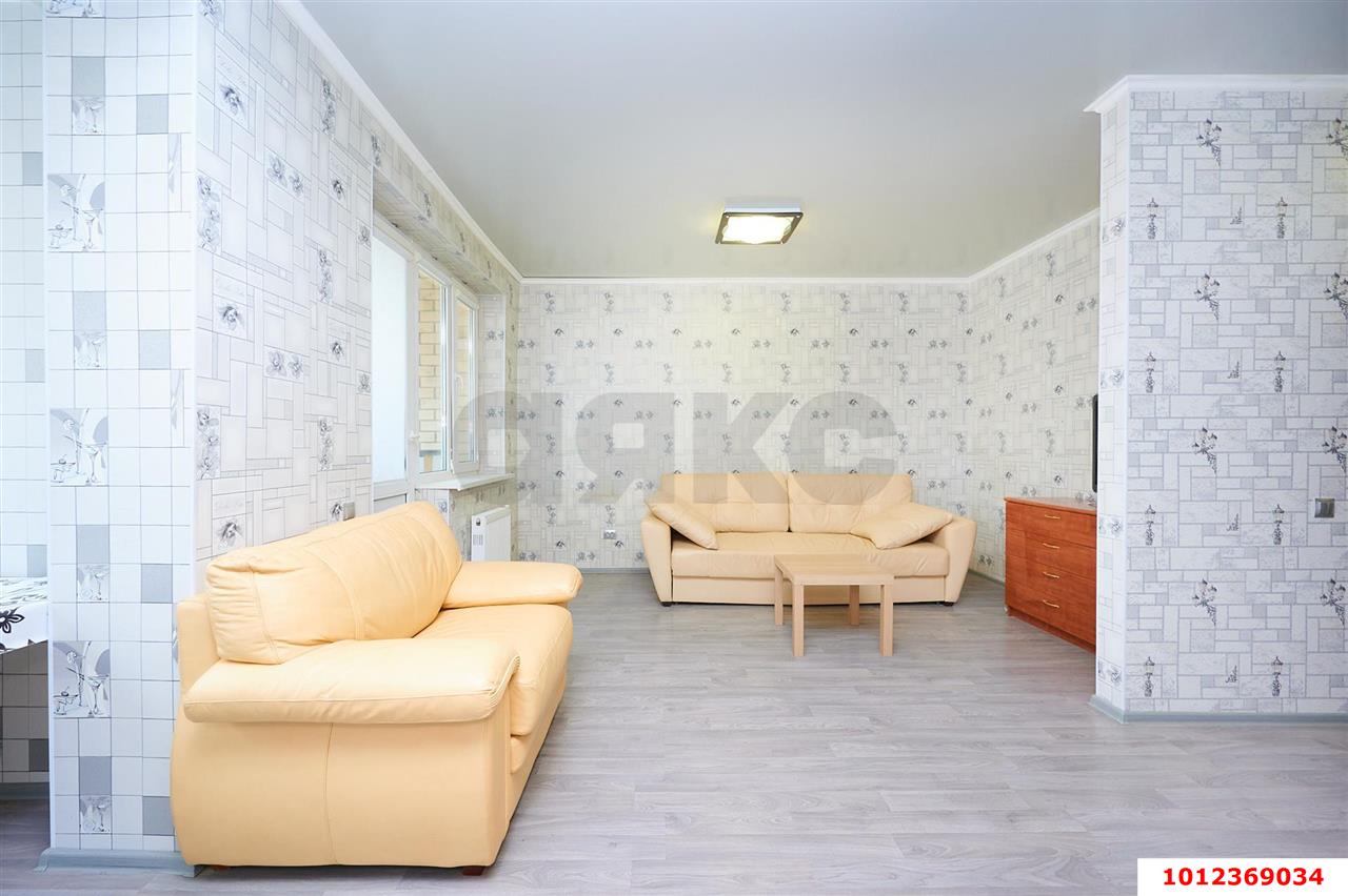 Фото №3: 3-комнатная квартира 82&nbsp;м², 5/6&nbsp;эт. - Краснодар, Прикубанский внутригородской округ, мкр. Музыкальный, ул. имени С.В. Рахманинова, 30