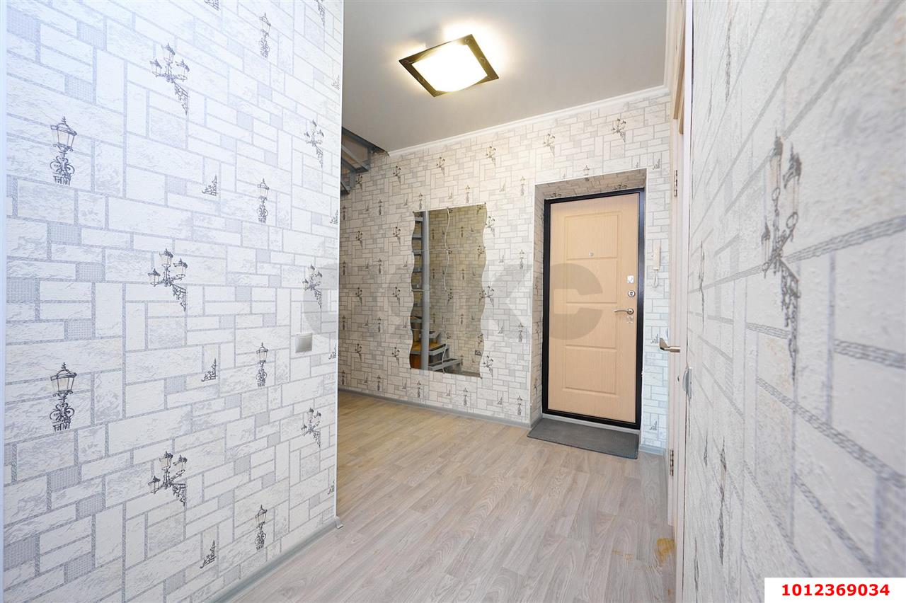 Фото №8: 3-комнатная квартира 82&nbsp;м², 5/6&nbsp;эт. - Краснодар, Прикубанский внутригородской округ, мкр. Музыкальный, ул. имени С.В. Рахманинова, 30