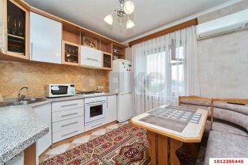 Фото №1: 4-комнатная квартира 88 м², 5/5 эт. - Краснодар, мкр. Камвольно-суконный Комбинат, ул. Онежская, 5/1
