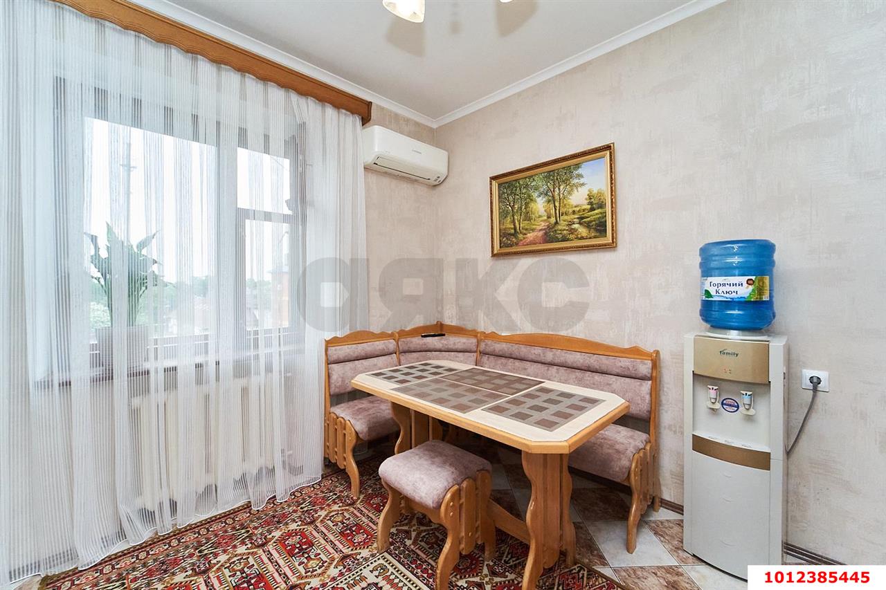 Фото №3: 4-комнатная квартира 95&nbsp;м², 5/5&nbsp;эт. - Краснодар, Карасунский внутригородской округ, мкр. Камвольно-суконный Комбинат, ул. Онежская, 5/1