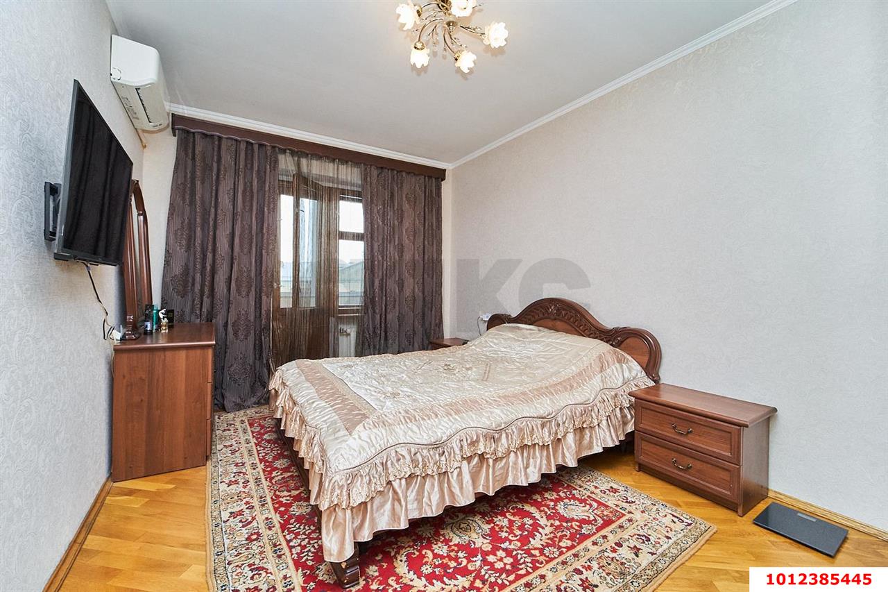 Фото №5: 4-комнатная квартира 95&nbsp;м², 5/5&nbsp;эт. - Краснодар, Карасунский внутригородской округ, мкр. Камвольно-суконный Комбинат, ул. Онежская, 5/1