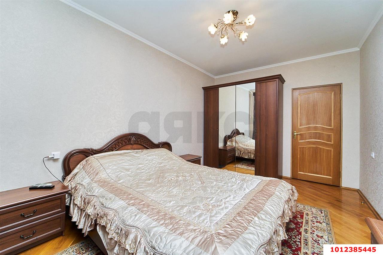 Фото №4: 4-комнатная квартира 95&nbsp;м², 5/5&nbsp;эт. - Краснодар, Карасунский внутригородской округ, мкр. Камвольно-суконный Комбинат, ул. Онежская, 5/1