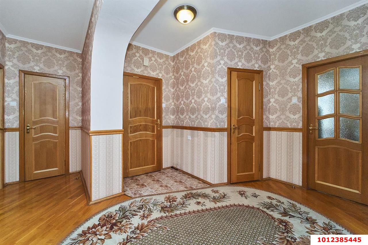 Фото №13: 4-комнатная квартира 95&nbsp;м², 5/5&nbsp;эт. - Краснодар, Карасунский внутригородской округ, мкр. Камвольно-суконный Комбинат, ул. Онежская, 5/1