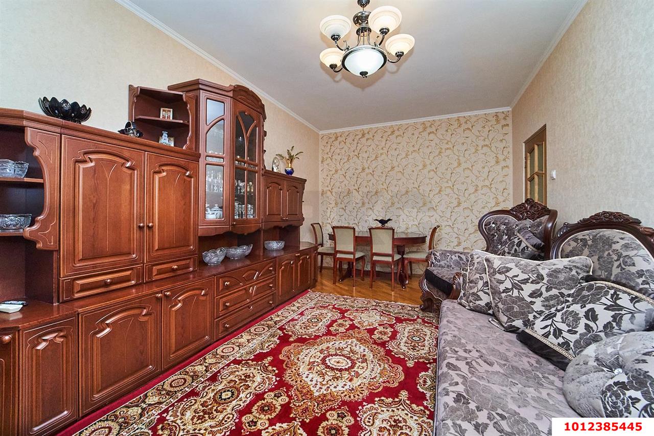 Фото №7: 4-комнатная квартира 95&nbsp;м², 5/5&nbsp;эт. - Краснодар, Карасунский внутригородской округ, мкр. Камвольно-суконный Комбинат, ул. Онежская, 5/1