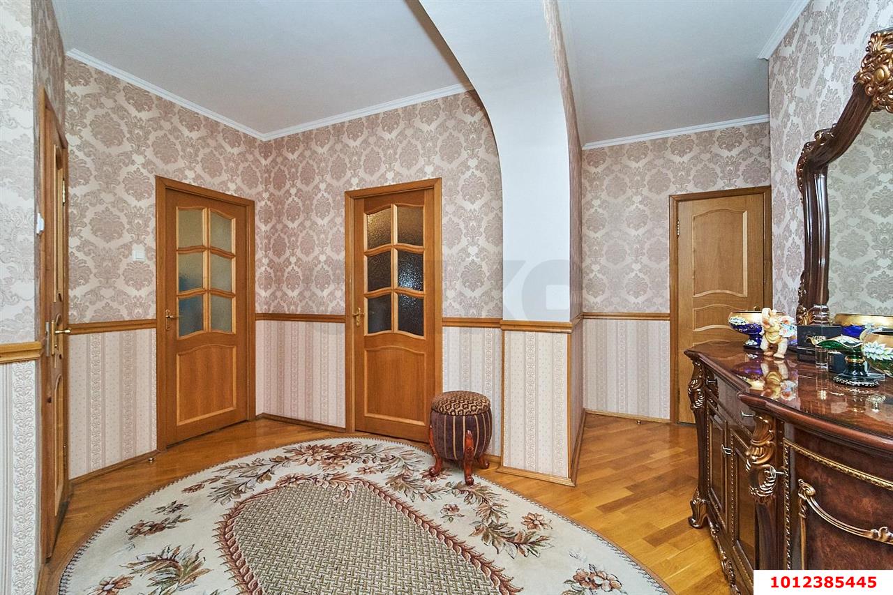 Фото №14: 4-комнатная квартира 95&nbsp;м², 5/5&nbsp;эт. - Краснодар, Карасунский внутригородской округ, мкр. Камвольно-суконный Комбинат, ул. Онежская, 5/1
