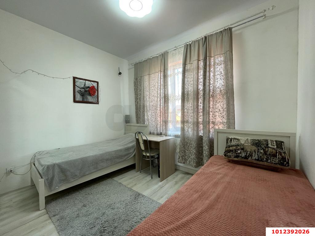 Фото №13: Дом 129&nbsp;м² + 4.27&nbsp;сот., 2&nbsp;эт. - Ленина, Карасунский внутригородской округ, п. коттеджный  Зелёная Роща, ул. Тополиная, 73
