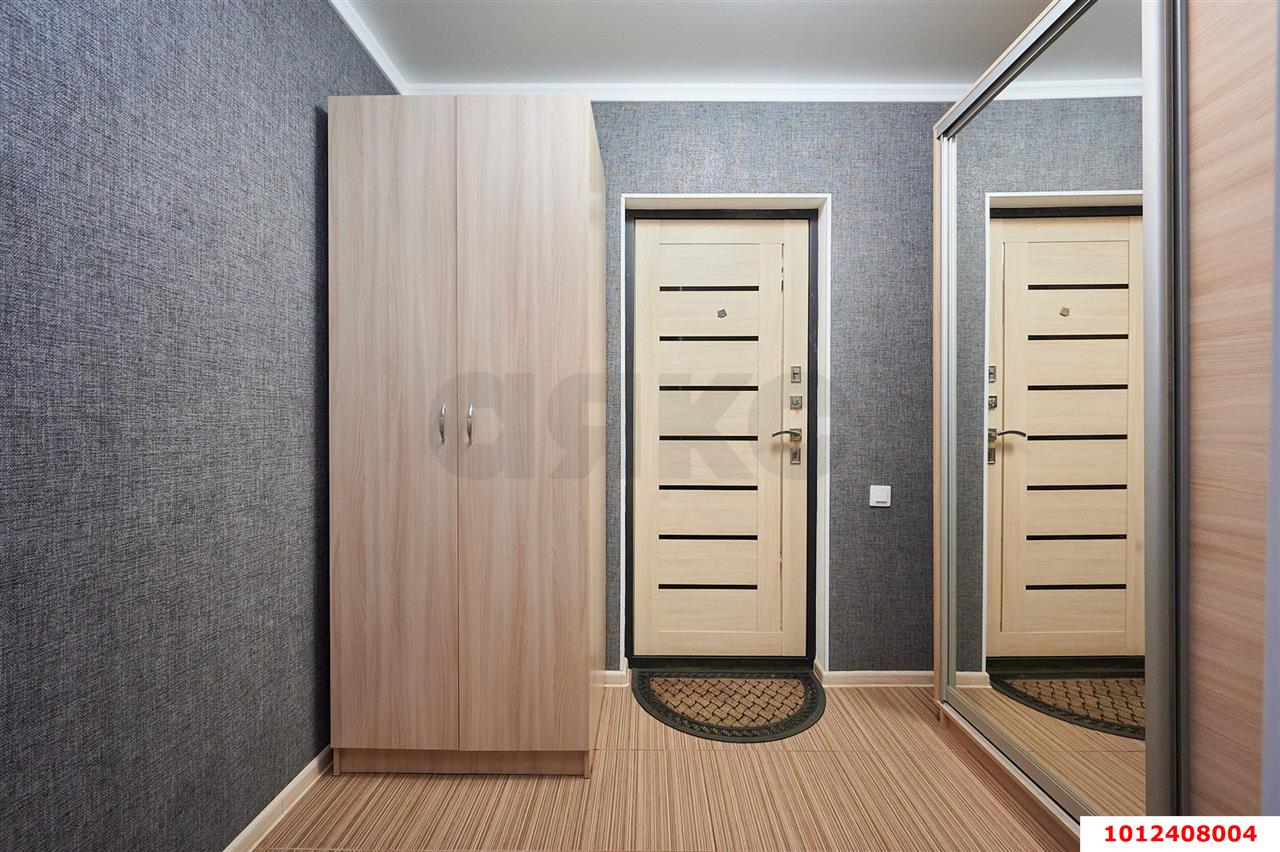 Фото №13: 3-комнатная квартира 90&nbsp;м², 1/16&nbsp;эт. - Краснодар, Прикубанский внутригородской округ, мкр. Восточно-Кругликовский, ул. Героя А.А. Аверкиева, 2