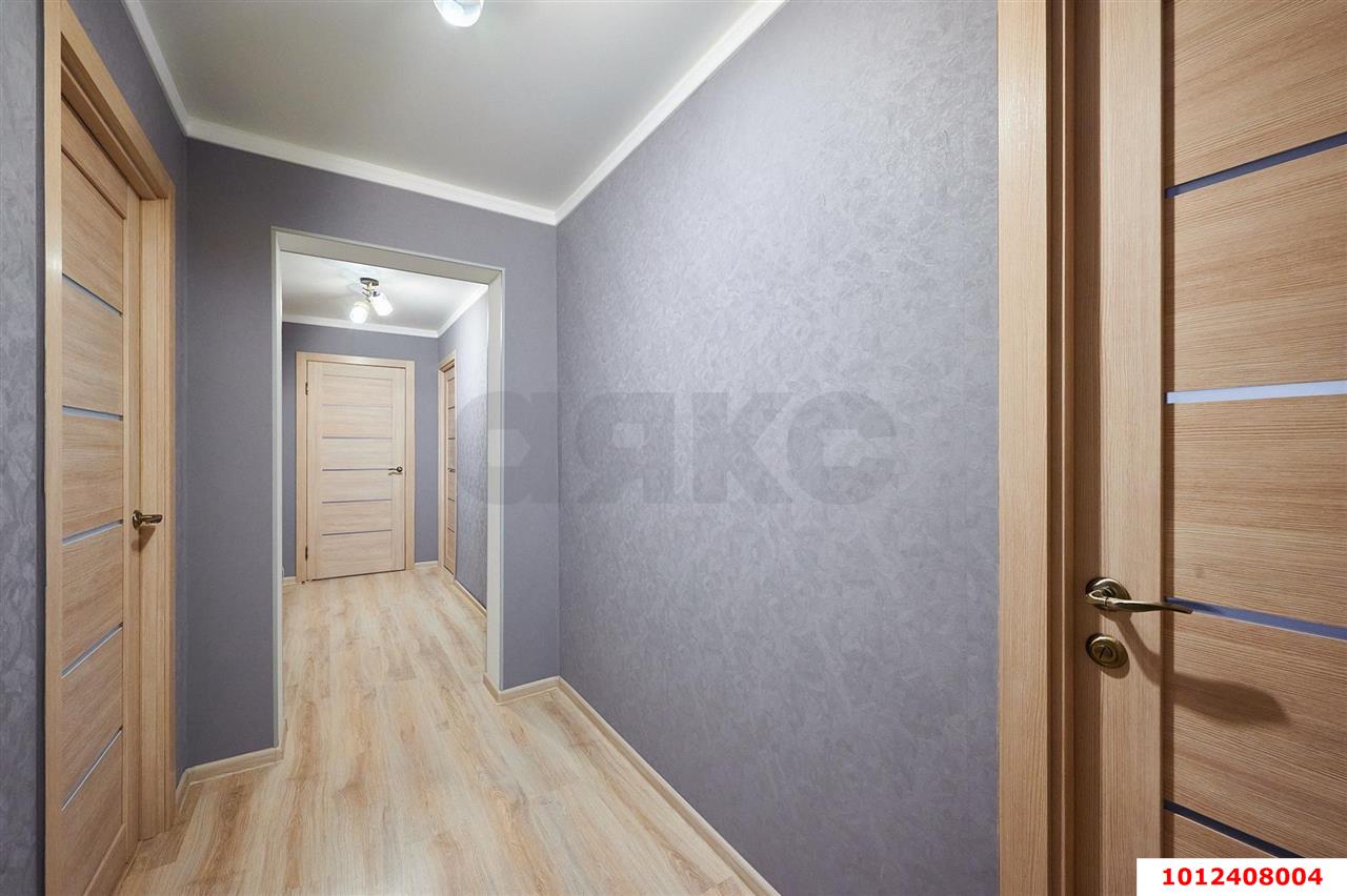 Фото №11: 3-комнатная квартира 90&nbsp;м², 1/16&nbsp;эт. - Краснодар, Прикубанский внутригородской округ, мкр. Восточно-Кругликовский, ул. Героя А.А. Аверкиева, 2