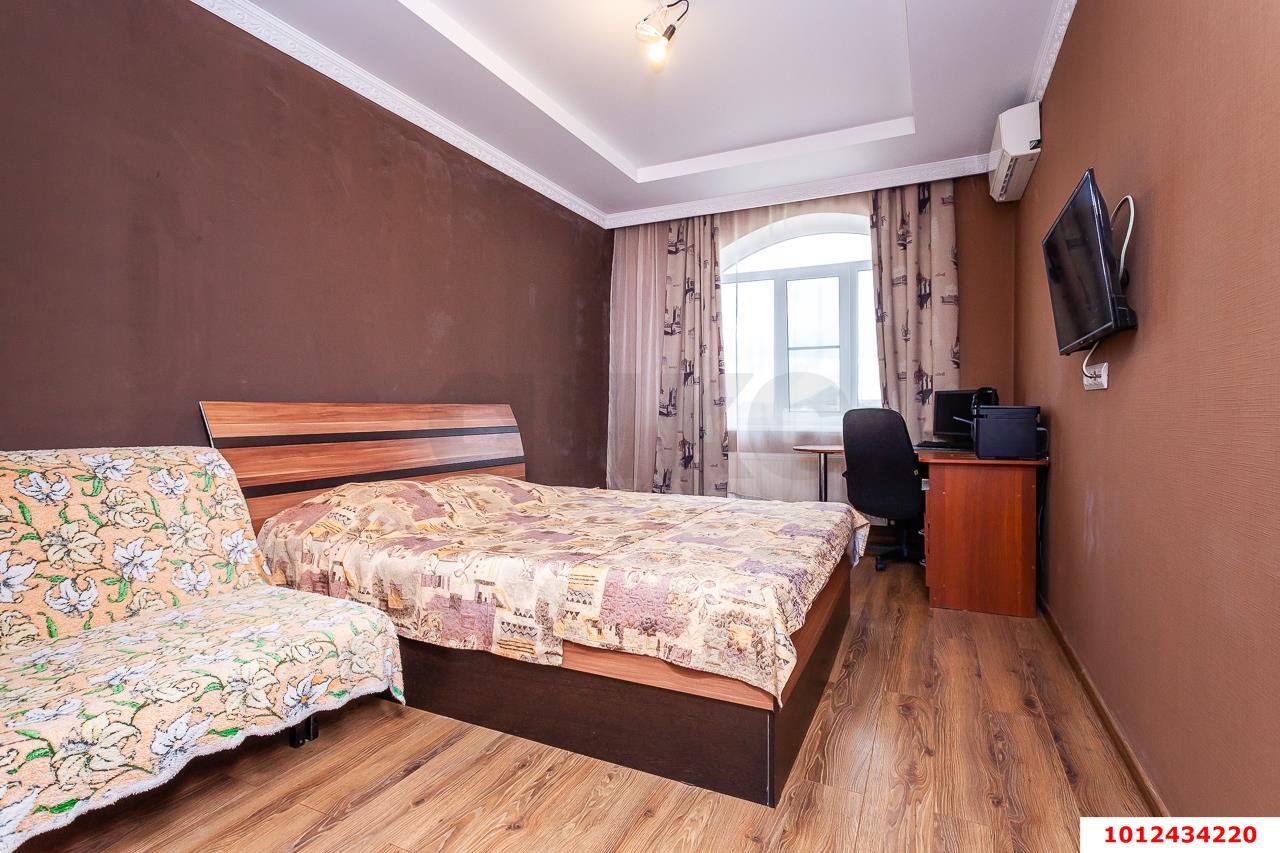 Фото №14: Дом 325&nbsp;м² + 7.98&nbsp;сот., 2&nbsp;эт. - Ленина, Карасунский внутригородской округ, мкр. территория ДНТ Виктория, ул. Парковая, 26