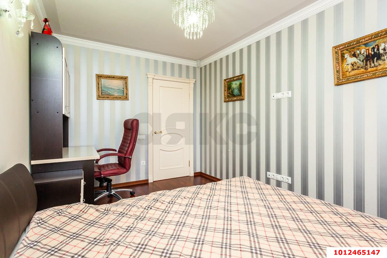 Фото №6: 3-комнатная квартира 140&nbsp;м², 6/10&nbsp;эт. - Краснодар, Прикубанский внутригородской округ, мкр. Завод Измерительных Приборов, ул. имени 40-летия Победы, 33/1