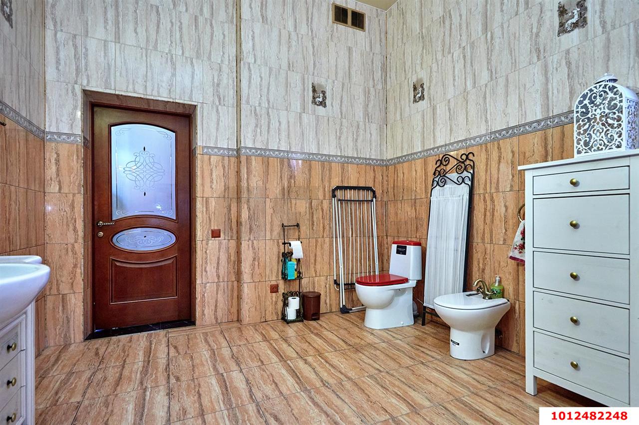 Фото №5: Дом 198&nbsp;м² + 4.6&nbsp;сот., 2&nbsp;эт. - Краснодар, мкр. Западный внутригородской округ, ул. имени Дзержинского, 61/1