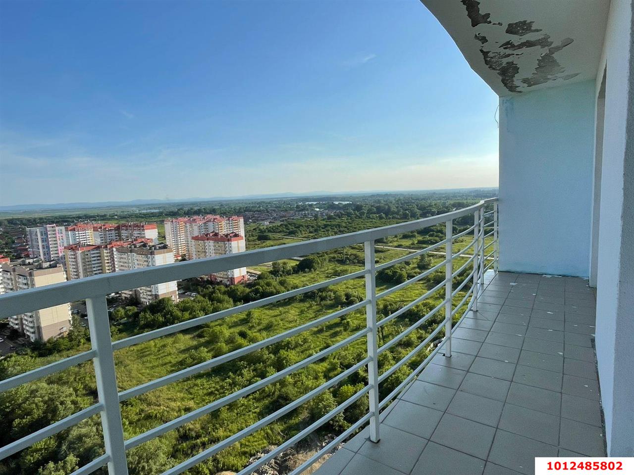 Фото №1: 3-комнатная квартира 75&nbsp;м², 24/25&nbsp;эт. - Краснодар, Карасунский внутригородской округ, Гидростроителей, мкр. жилой комплекс Парусная Регата, ул. Автолюбителей, 1Дк2