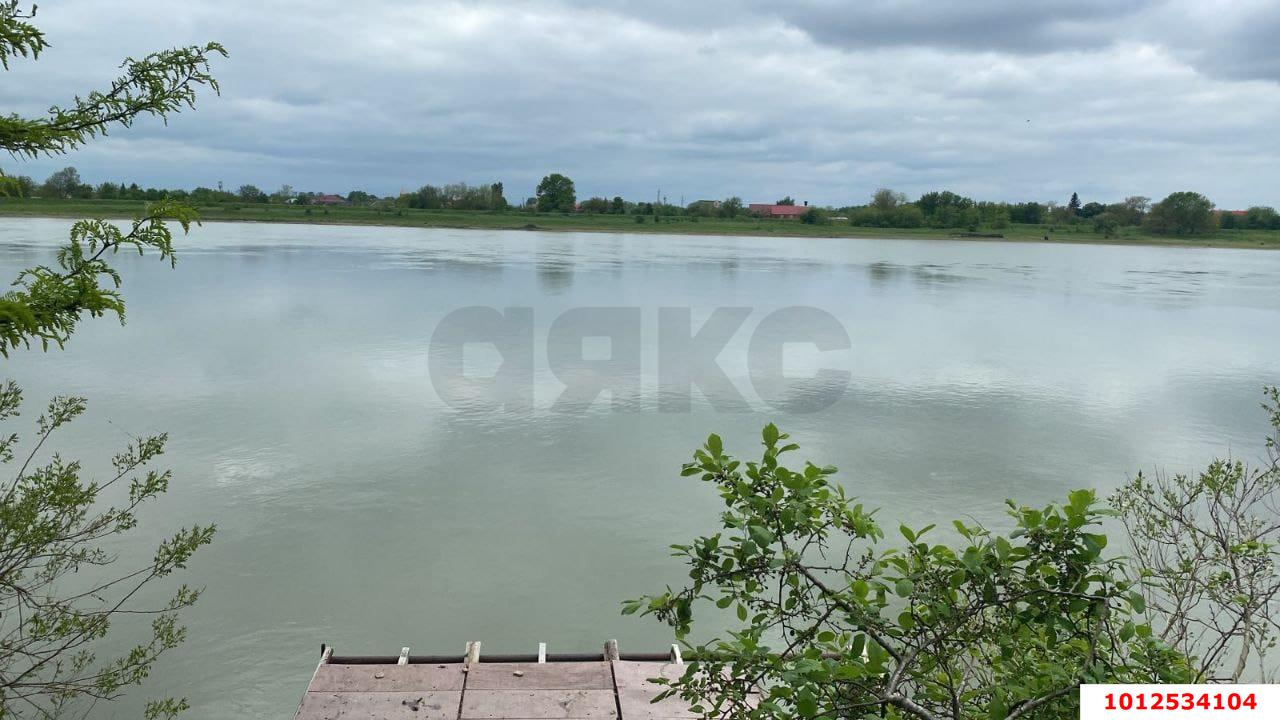 Фото №15: Дом 40&nbsp;м² + 4&nbsp;сот., 2&nbsp;эт. - Елизаветинская, Прикубанский внутригородской округ, ст Кубань, ул. Сиреневая