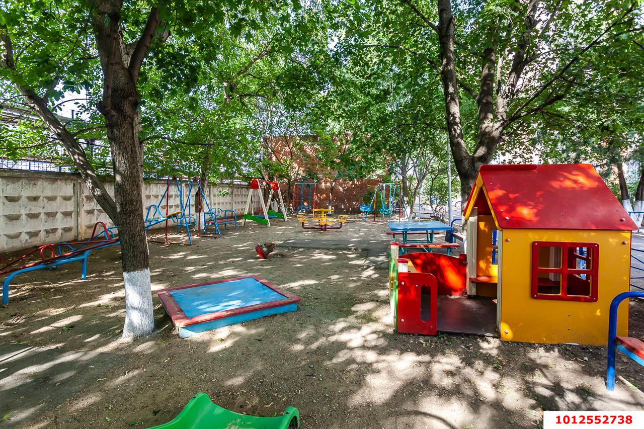 Фото №16: 3-комнатная квартира 70&nbsp;м², 4/9&nbsp;эт. - Краснодар, Прикубанский внутригородской округ, мкр. Табачная Фабрика, ул. имени Жлобы, 2